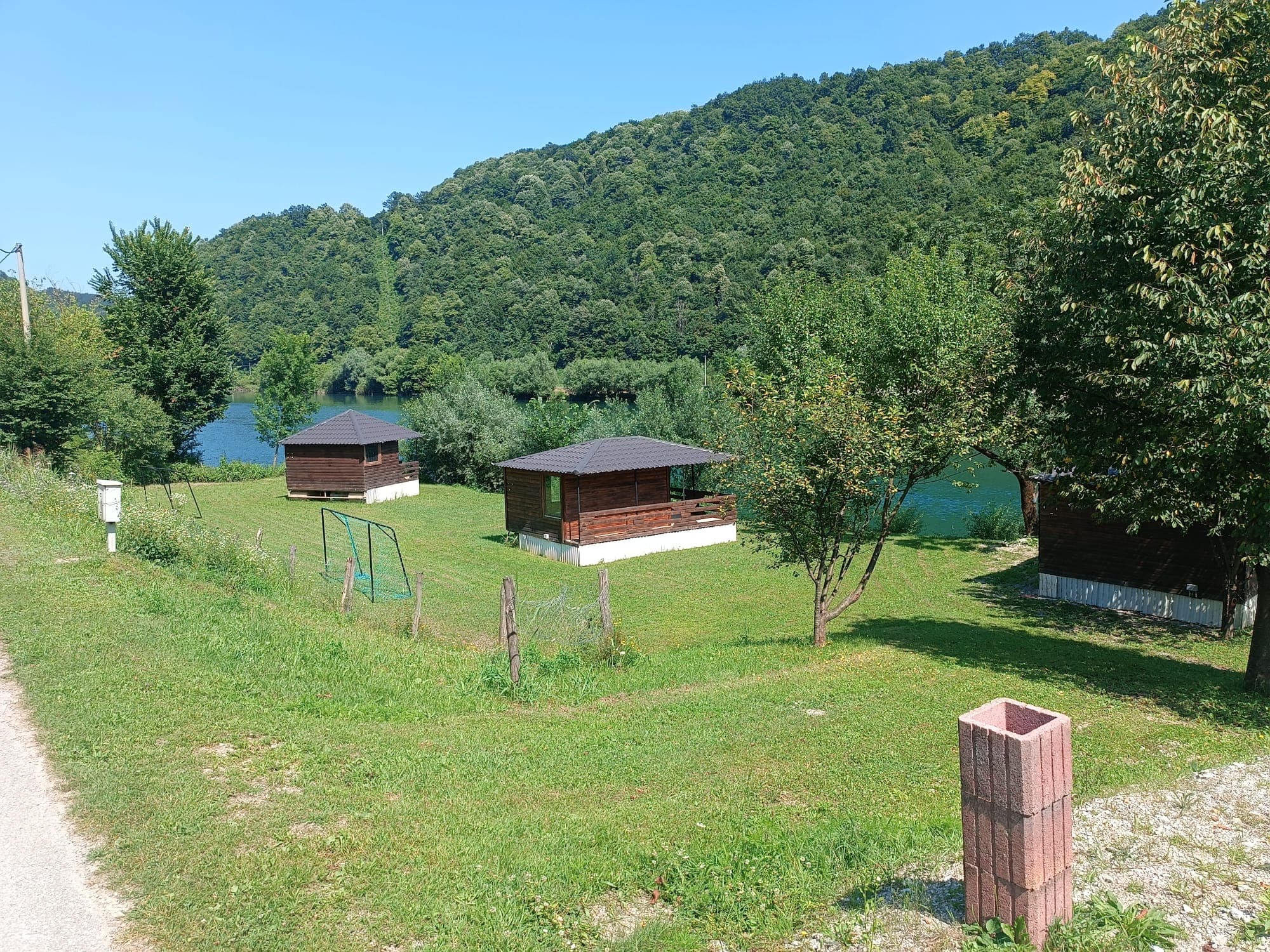 Photo 9